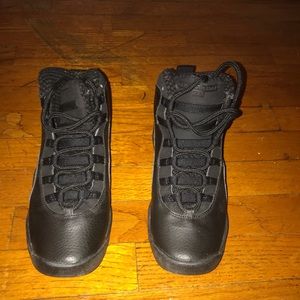 Youth kids Black Jordan retro 10